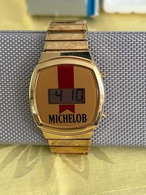 Vintage Men's MICHELOB Digital watch with orig packaging - Working - new battery